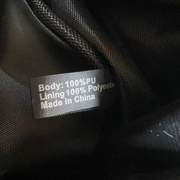 GIVENCHY Perfums Duffle Bag - Picture 10 of 11